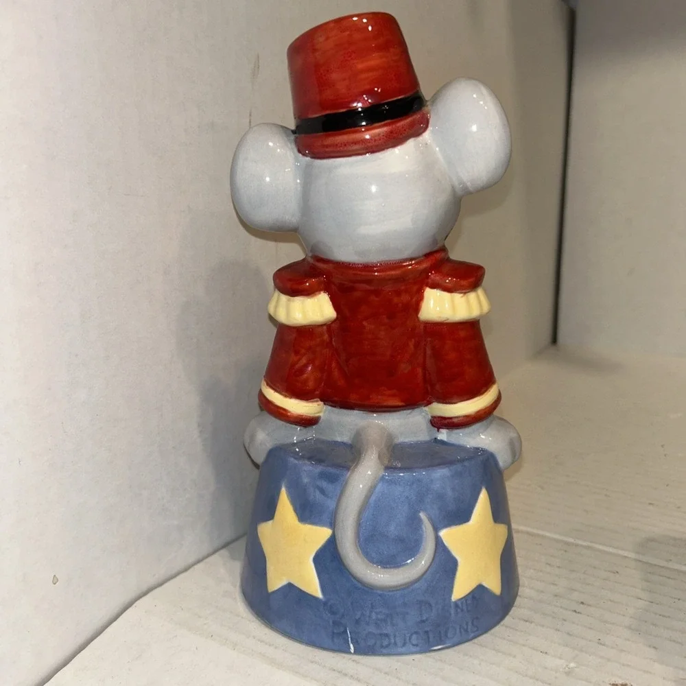 Vintage walt Disney world production pottery slipcast‎ Timothy mouse figurine